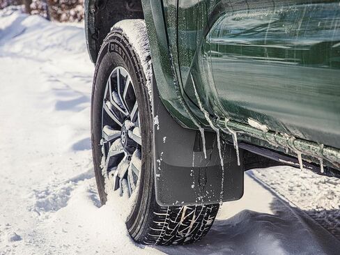 Weathertech Custom No Drill Splash Guard MudFlaps لسيارة شيفروليه كولورادو، المجموعة الأمامية والخلفية (110085-120085)، أسود in Saudi Arabia