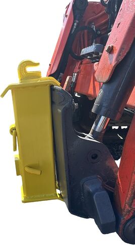 QuicHitch Tractor & Skid Steer Hitch Attachment, 5K/20K lb Capacity & Universal Fit. Skid Steer Quick Hitch Adapter Includes Chain Grab Hook & D-Ring to Help Any Towing Challenge. Made in USA in Saudi Arabia