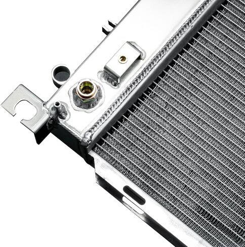 3 Row Core Radiator for 2015-2020 Chevy Silverado Tahoe 1500 Suburban GMC Sierra Yukon XL Cadillac Escalade 6.2L 5.3L V8 Radiador Aluminum Automotive Replacement Radiators in Saudi Arabia