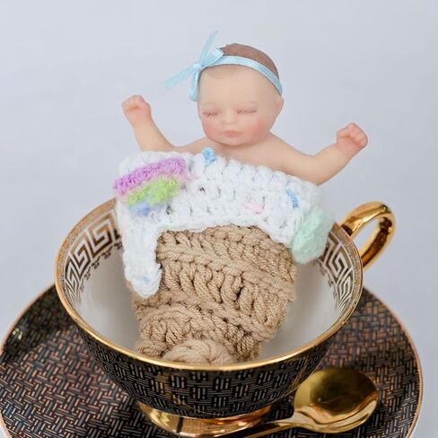 5 inch Mini Platinum Silicone Reborn Baby Doll, Tiny Silicone Baby Dolls，Realistic Newborn Baby Dolls Full Body Stress Relief, Decoration, Gifts, Collectible in Saudi Arabia