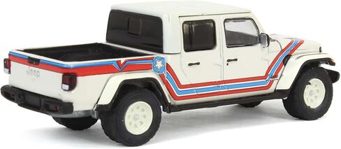 Greenlight 2021 Jeep Gladiator Pickup Truck Super Jeep Tribute White مع خطوط حمراء وزرقاء Hobby Exclusive Series 1/64 Diecast Model Car in Kuwait