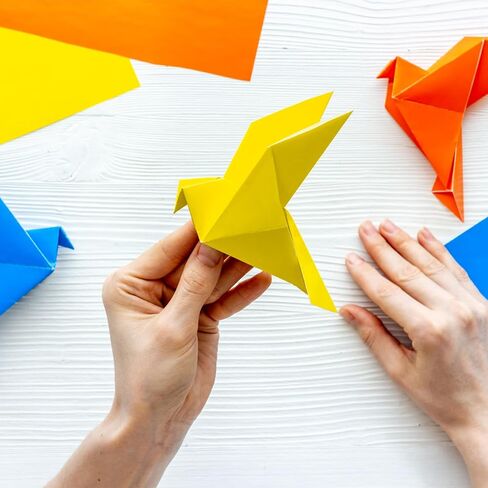 Granhoolm 300 Sheets Origami Paper, 20 Colors Origami Paper 7x7 inch,Double Sided Color Oragami Papers for Paper Artists,Craft Enthusiasts,DIY Arts Crafts in Saudi Arabia