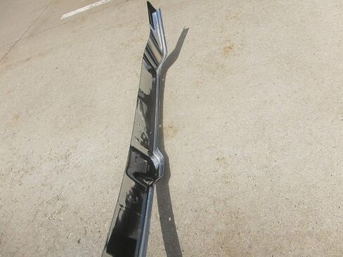 Mopar Ram 1500 DT (New Body Style) Front Air & Bug Deflector Chrome New OEM in Saudi Arabia