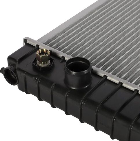 Radiator Fits for 1988-1994 for Chevy S10 4.3L, 1991-1994 for Chevy S10 Blazer 3.1L, 705 Aluminum Core Cooling Radiator in Saudi Arabia