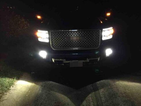 iJDMTOY White LED Pod Light Fog Lamps Compatible with 2015-19 GMC Sierra 2500 3500 HD, Includes 20W High Power LED Cubes, Foglight Bezel Covers, Fog Location Mounting Brackets & Switch Wiring in Saudi Arabia