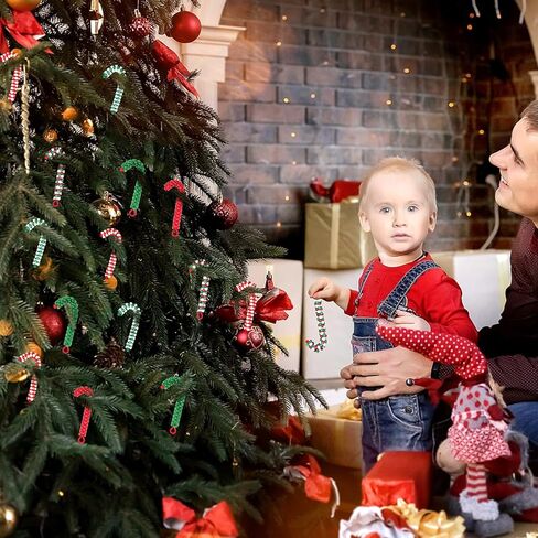 خرز Adiornchse لعيد الميلاد ثلاثي الشكل 2000 قطعة من الخرز البلاستيكي للحرف اليدوية للعطلات للأطفال خرزة حمراء وبيضاء لحرف قصب الحلوى مجموعة صنع الزينة in Kuwait