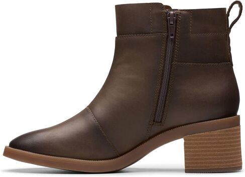 Clarks Women's Lileigh Charm Ankle Boot in Saudi Arabia
