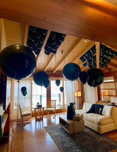 36 Inch White Balloons - Giant Balloons Jumbo White Latex Balloon Extra Large Round Balloon for Christmas Wedding Bridal Birthday Bachelorette Party Decorations (4Pcs), Photo Shoot in Kuwait