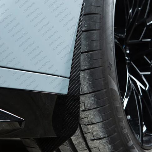 اللوحات الطينية الأمامية من ألياف الكربون لسيارة BMW M3 M4 G80 G81 G82 G83 (2021-2025)، واقيات الرذاذ، حماية الحاجز بدون حفر in Kuwait