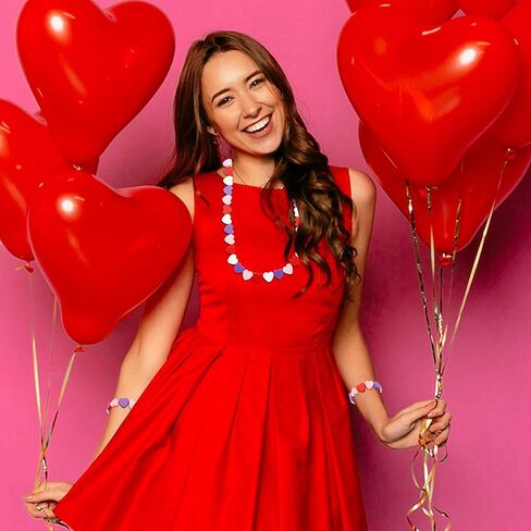 Lucleag 210Pcs Christmas Wooden Bead, Red White Green Wooden Beads DIY Crafts Kits, Christmas Tree Wood Beads Ornaments Xmas Wood Bead with Hemp Rope for Christmas Decor Gifts Party Supplies in Kuwait