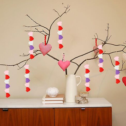 Lucleag 210Pcs Christmas Wooden Bead, Red White Green Wooden Beads DIY Crafts Kits, Christmas Tree Wood Beads Ornaments Xmas Wood Bead with Hemp Rope for Christmas Decor Gifts Party Supplies in Kuwait