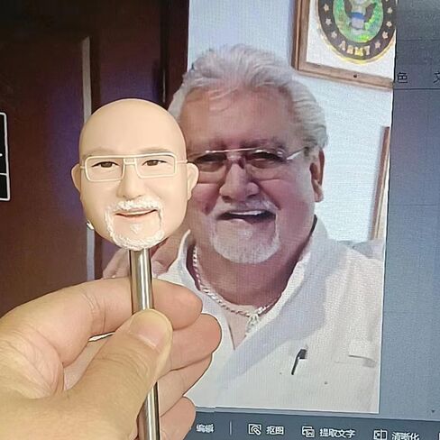 CustomizeFactory Custom Bobbleheads Personalized Bobble Head Figures Full Body Customization Handmade Sculpture for Father Mother Christmas Valentine Birthday Party Wedding (1-Person) in Saudi Arabia