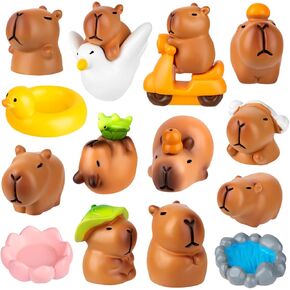 مجموعة تماثيل كابيبارا الصغيرة 15 قطعة من تماثيل كابيبارا لتزيين الكيك من الراتنج وأشكال حيوانات صغيرة مع ملحقات لبيت الدمى والحديقة الخيالية وديكور عيد الميلاد in Kuwait