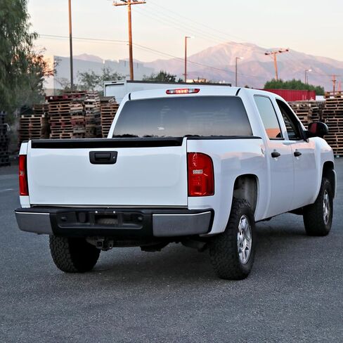 مصابيح خلفية LED حمراء من SPEC-D مع قضبان إضاءة LED متوافقة مع 2007-2013 Chevy Silverado 1500/2500HD/3500HD، مجموعة زوج يسار + يمين in Saudi Arabia