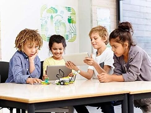 LEGO Education WeDo 2.0 Core Set 45300 in Saudi Arabia