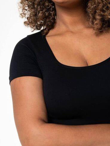 HeyShape - Square Neck Thong Bodysuit in Kuwait