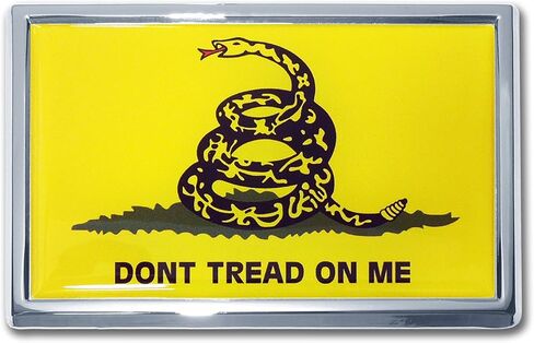 لوحة كهربية Don't Tread on Me Gadsden Flag جميع شعارات الكروم المعدنية للسيارات والشاحنات وجميع السيارات | مقاس عالمي بمقاس 3.8 بوصة × 2.5 بوصة | مقاومة للعوامل الجوية in Saudi Arabia