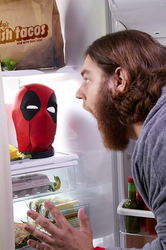 Marvel Legends Deadpool’s Head Premium Interactive, Moving, Talking Electronic, App-Enhanced Adult Collectible, with 600+ SFX and Phrases,Red in Saudi Arabia