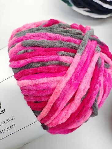 DDL&HEXI Super Bulky Yarn - 2 Pack of 200g/7oz, Velvet Yarn, Chenille Yarn for Knitting and Crocheting, Amigurumi, Thick Blankets, DIY Craft (2407) in Saudi Arabia