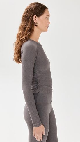 Beyond Yoga Women's Featherweight Your Fit Long Sleeve Top in Saudi Arabia
