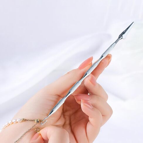 Bracelet Helper Tool - Fastener Hook for Jewelry Clasps, Easy to Put on Yourself, Ideal for Thin Chains & Wristbands (Rose Gold) in Saudi Arabia