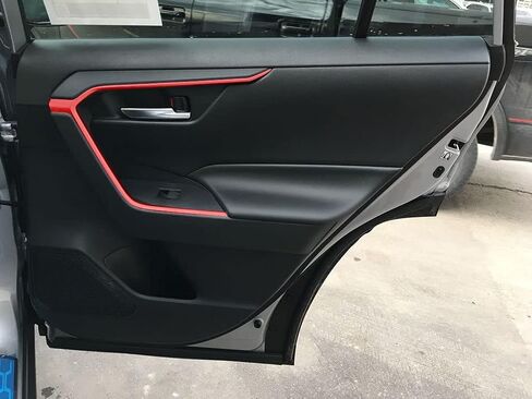 x xotic tech غطاء إطاري للوحة مسند ذراع الباب الداخلي، أحمر رياضي، متوافق مع Toyota RAV4 2019 2020 2021 2022 2023 2024 2025 in Kuwait