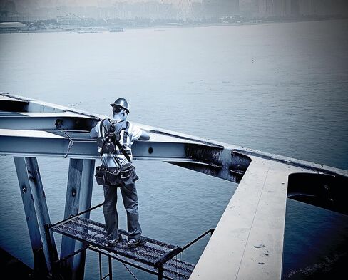 MSA 475407 Skullgard قبعة صلبة كاملة الحافة مع نظام تعليق بسقاطة Fas-Trac III | قبعة غير مشقوقة، مصنوعة من الراتنج الفينولي، تحمل حرارة مشعة تصل إلى 350 درجة فهرنهايت - حجم قياسي باللون البني الطبيعي in Kuwait