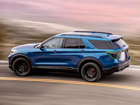 طقم غطاء ملون لفيلم Rvinyl Tail Light مسبق القطع باللون الدخاني متوافق مع Ford Explorer 2020-2023 - ظهر لاصق in Saudi Arabia