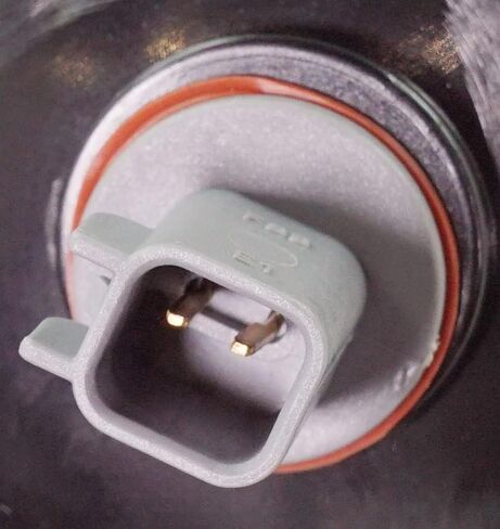 Garage-Pro Driver Side Tail Light Assembly Compatible with 2007-2010 Jeep Grand Cherokee, With bulb Halogen in Saudi Arabia