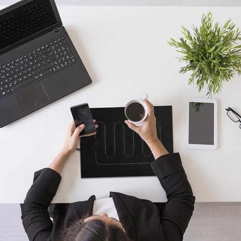 وسادة ماوس قابلة للتدفئة - حصيرة تدفئة كهربائية آمنة قابلة للتعديل بثلاثة مستويات | وسادة ماوس مكتبية لتدفئة اليد | للعمل في المنزل والمكتب والدراسة في الشقق in Saudi Arabia