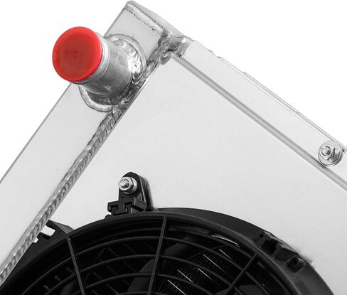 3 Row Universal Radiator with Fan Compatible with GM CHEVY 31" X 19" Heavy Duty Extreme Cooling Aluminum Radiators (3 Row Radiator Fan kit) in Kuwait