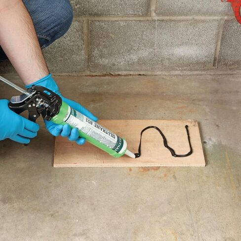 New Pig Sili-Thane 803 Sealant, for Metals, Masonry, Glass, Plastics & Wood, 1-10.3 fl oz Cartridges, Black, PTY340-1-BK in Saudi Arabia