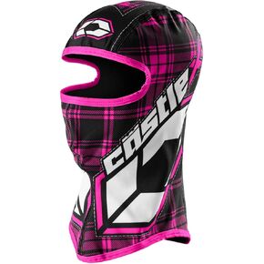 قلعة X منقوشة بالاكلافا in Kuwait