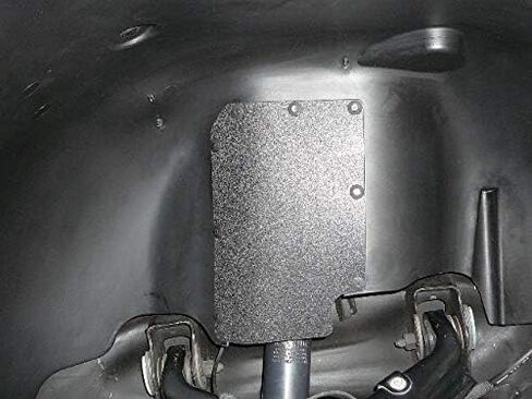 MJD Fuel Filter Access Door For 2007.5-2010 6.6L Duramax Diesel LMM Truck in Saudi Arabia