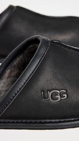 UGG Men's Scuff Slipper in Saudi Arabia