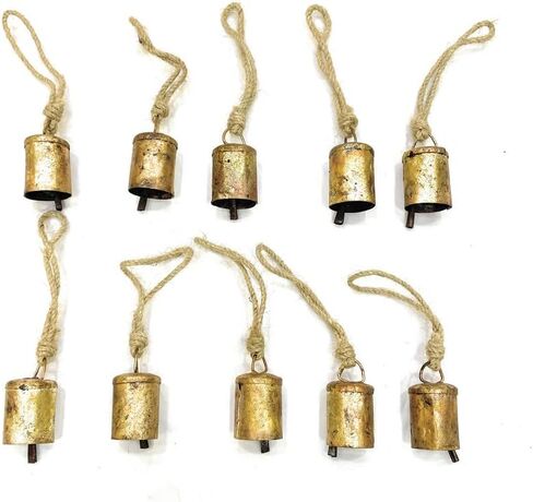 أجراس القصدير الهندية المصنوعة يدويًا من Bellshub العتيقة | ريفي الرنين خمر جلجل الجرس | أجراس البقر | شجرة عيد الميلاد | زخرفة الحرف | جرس صوت متناغم معدني مصنوع يدويًا على الطراز الريفي | مجموعة من 10. in Kuwait
