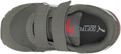 حذاء رياضي للأطفال من الجنسين من PUMA مزود بخطاف وحلقة in Saudi Arabia