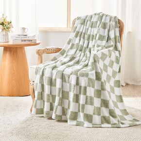 EMME Baby Blanket Super Soft Fuzzy Faux Fur Blanket Plush Warm Receiving Blanket for Girl and Boy Cozy Blanket for Crib, Stroller, Nap, Outdoor (White, 30"x40") in Saudi Arabia