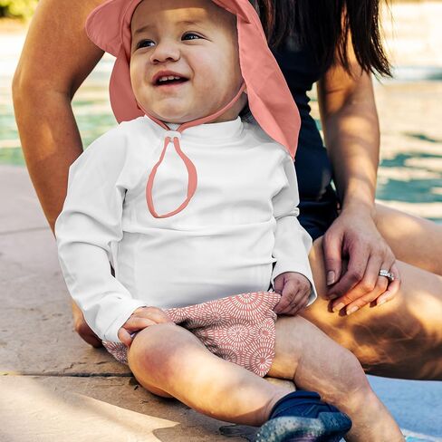 i play. by green sprouts Reusable, Eco Snap Swim Diaper with Gussets, UPF 50, Patented Design, STANDARD 100 by OEKO-TEX Certified - Rainbow Stripe - 3T in Kuwait