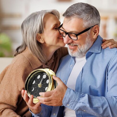 ساعة مراحل القمر المصنوعة يدويًا من الكروم في علبة من النحاس الصلب - ساعة حائط أنيقة على شكل قمر كامل مع قرص أبيض، ديكورات وهدية مثالية in Kuwait