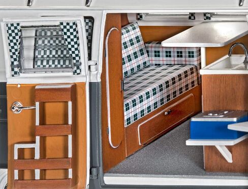 Revell 07674 VW T1 Camper 1:24 Scale Unbuilt/Unpainted Plastic Model Kit in Saudi Arabia