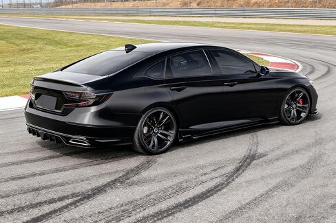 موزع المصد الخلفي لسيارة Accord LX/EX/Sport/Touring W/LED 2018-2022 مقسم الشفاه باللون الأسود اللامع، ملحقات بديلة مباشرة لـ Accord (أسود لامع) in Kuwait