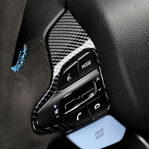 غطاء عجلة القيادة متوافق مع ملحقات Hyundai Elantra N 2023-2025، ملمس محسن للقبضة وتثبيت سريع (نمط ألياف الكربون) in Kuwait