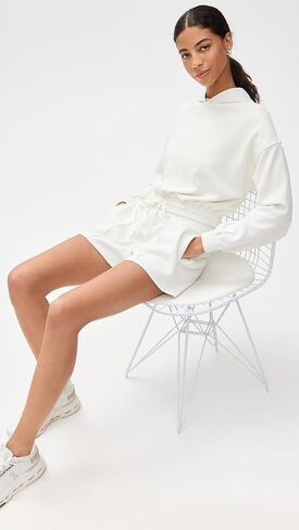 Sweaty Betty Women's Sand Wash Cloudweight Crop Hoodie in Saudi Arabia