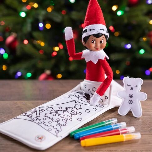 The Elf on the Shelf: حزمة The Elf on the Shelf: حقيبة نوم يمكنك صنعها بنفسك، وفستان نورا، وغطاء رأس يتي in Saudi Arabia