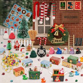 HKLMRO 22 قطعة بيت الدمية زينة عيد الميلاد وهمية سلسلة قبعة إكليل شجرة صغيرة هدية صناديق دمية 1:12 نموذج مصغر لبيت الألعاب التظاهر DIY الجنية التماثيل حديقة حلي معلقة حفلة in Kuwait