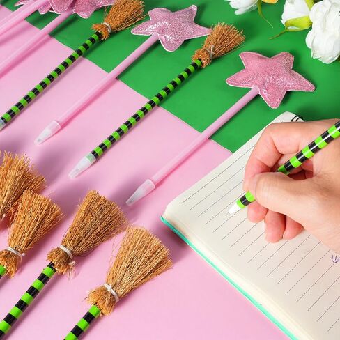 24 قطعة من أقلام الساحر للحفلات، نجمة الأميرة الوردية وأقلام مكنسة الساحرة الخضراء، هدايا بطابع المعالج لوازم الحفلات للأميرات والفتيات والنساء وديكورات عيد الهالوين in Kuwait