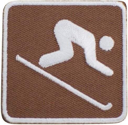 مكواة التزلج على المنحدرات على رقعة مزخرفة، لافتة بارك للنشاط الترفيهي 2 بوصة - للقبعات والقمصان والأحذية والجينز والسترات in Kuwait