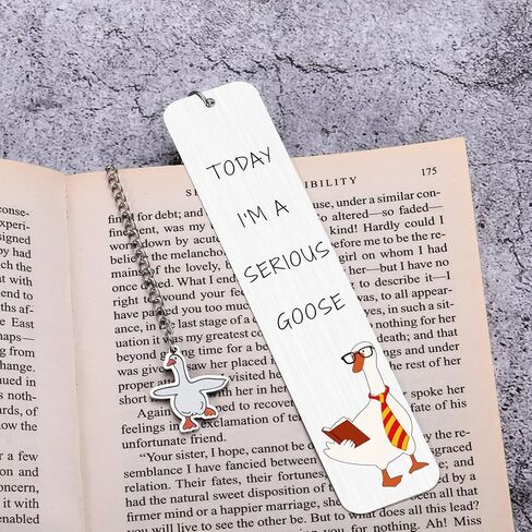 إشارات عيد الميلاد المرجعية للنساء والرجال، علامات كتاب الإوزة لقراءة النساء، مواد تخزين لمحبي الكتب، ملحقات الكتب لمحبي القراءة، هدايا الفيل الأبيض المضحكة لزملاء العمل والأصدقاء في عيد ميلادهم in Kuwait