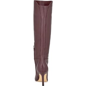 حذاء نسائي طويل حتى الركبة من Nine West